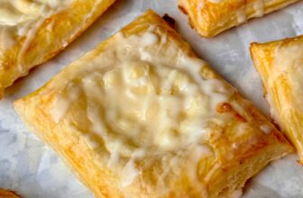 CREAM CHEESE PUFF PASTRY DANISHES
