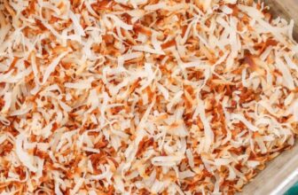 How you can Toast Coconut – Barefeet within the Kitchen