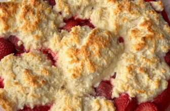 STRAWBERRY COBBLER – The Southern Woman Cooks