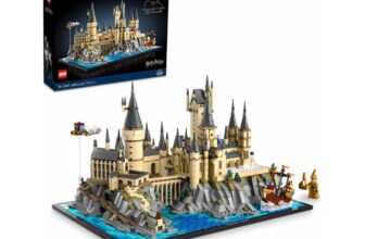 LEGO Isn’t Solely Treating Star Wars Followers, Harry Potter Hogwarts Fortress Set Drops to New Report Low Value