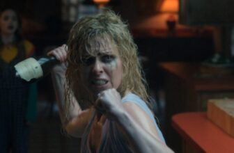 ‘Stranger Issues’ Star Cara Buono Talks About Her Wine Mother Breakout Second